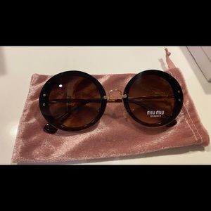 Sunglasses Miu Miu